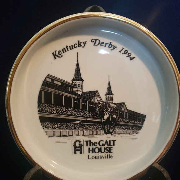 1994-2 Piece Set Of Kentucky Derby Galt House 6.75" Plate And 1994 Derby Glass - Picture 2 of 4